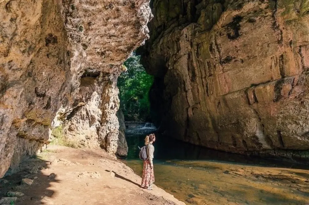 Grutas de Rancho Nuevo y Arcotete