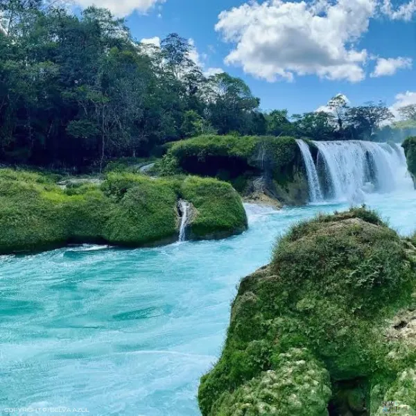 Las Nubes, Chiapas en Las Guacamayas 3 día.